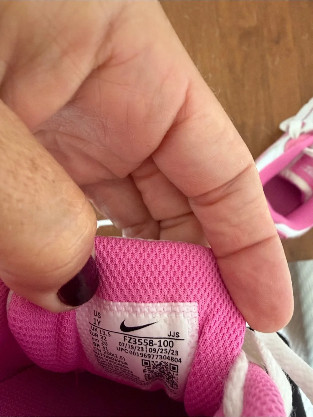 Nike Kids Pink & White Air Max Sneakers